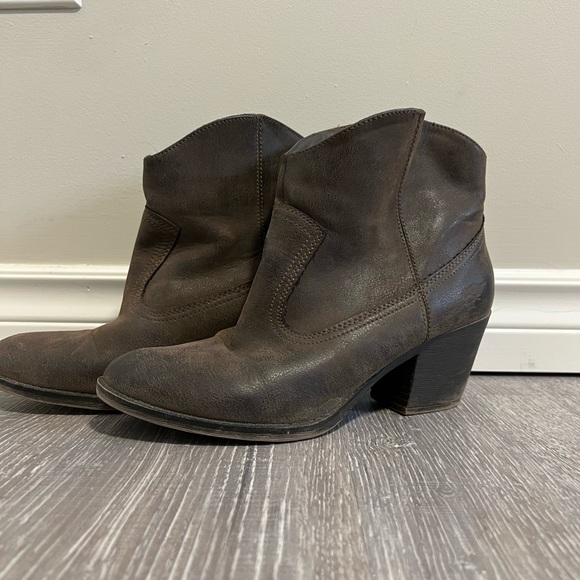 Rocket Dog Cowboy boots - Picture 4 of 12